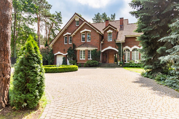 Best Local Driveway Pavers  in Mart, TX